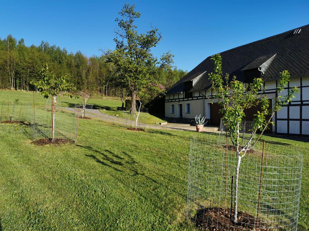 Ferienwohnung "Am Saalehaken" Gossitz Екстериор снимка