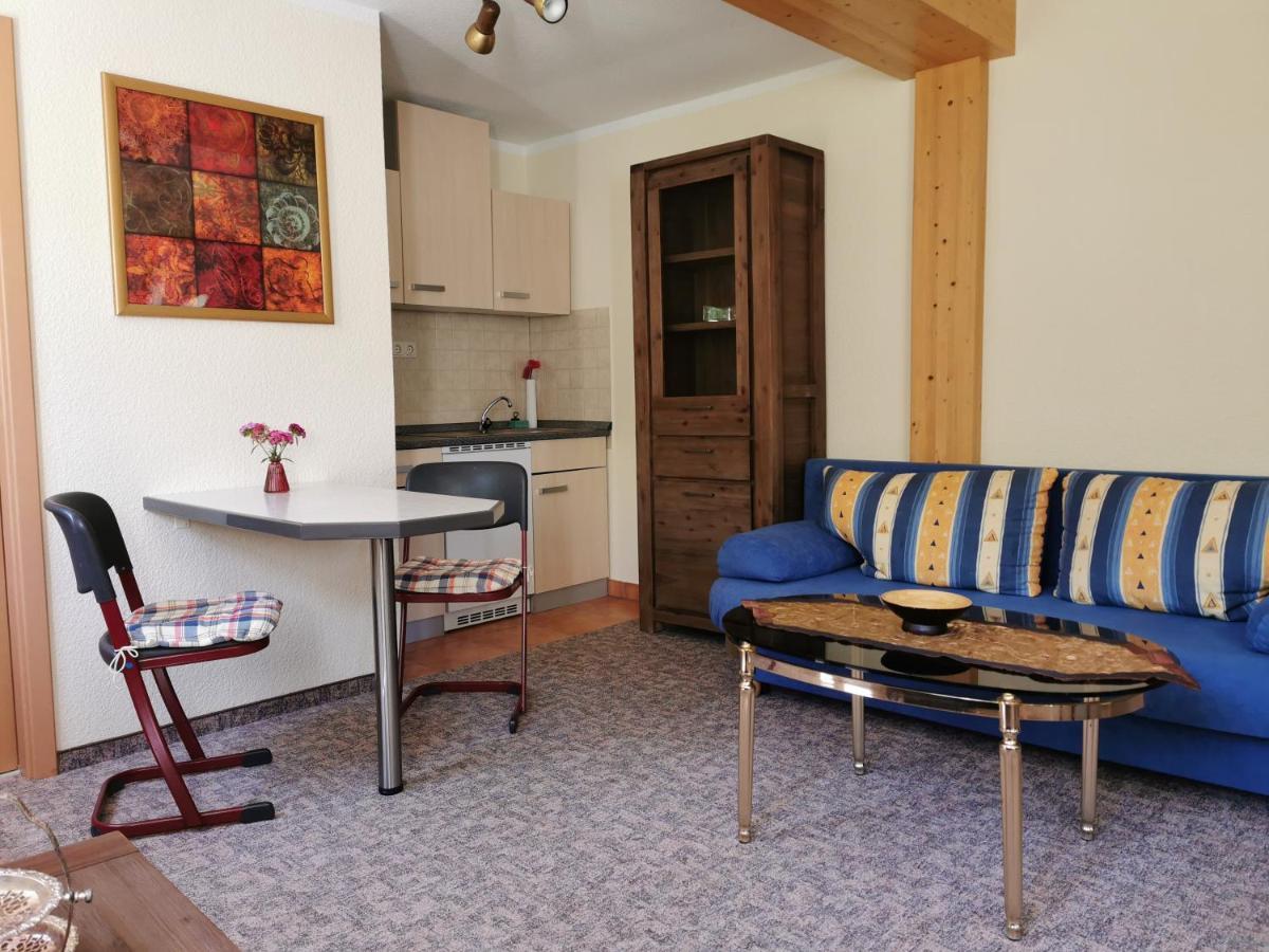 Ferienwohnung "Am Saalehaken" Gossitz Екстериор снимка
