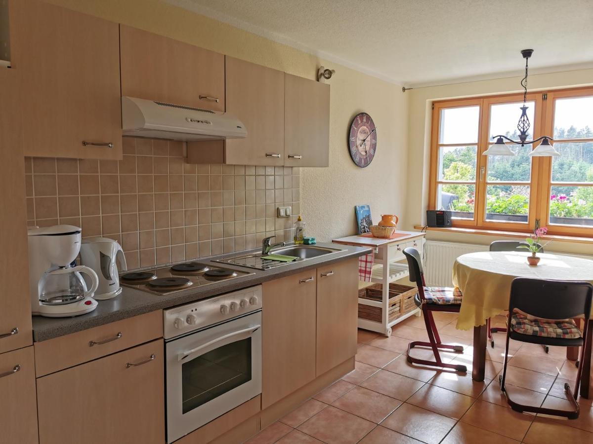 Ferienwohnung "Am Saalehaken" Gossitz Екстериор снимка