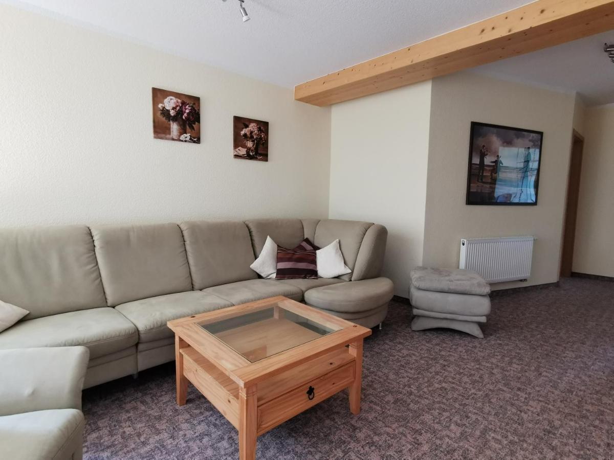 Ferienwohnung "Am Saalehaken" Gossitz Екстериор снимка